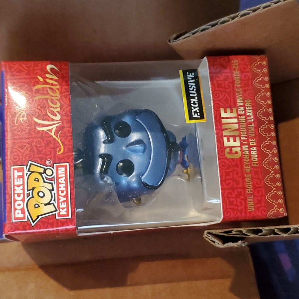 Nib hot topic exclusive Genie Of Aladdin pocket pop